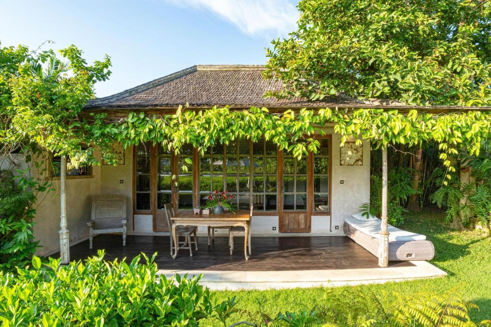 Villa Artis Canggu Eksteriør billede